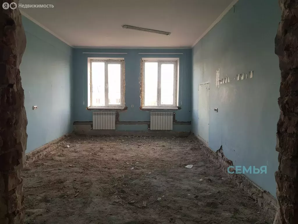 Помещение свободного назначения (260 м) - Фото 1