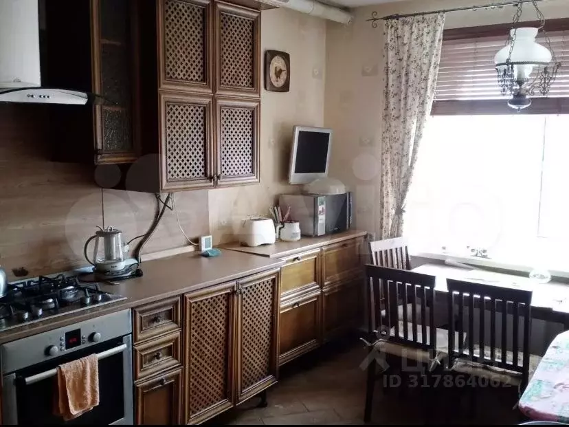 4-к кв. Калужская область, Калуга ул. Декабристов, 15 (158.0 м) - Фото 0
