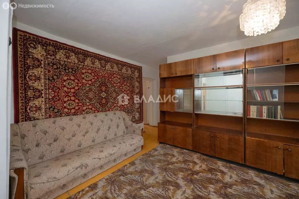 3-комнатная квартира: Благовещенск, улица Ленина, 25 (56.5 м) - Фото 1