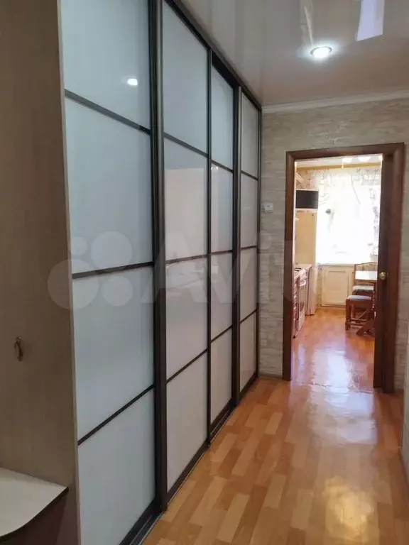 3-к. квартира, 60 м, 3/9 эт. - Фото 0
