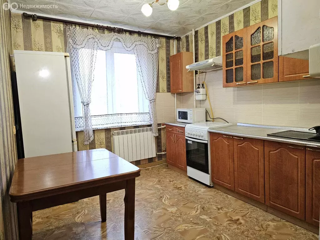 2-комнатная квартира: Балтийск, улица Пугачёва, 3 (52 м) - Фото 1