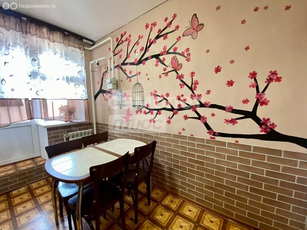 3-комнатная квартира: посёлок городского типа Уруссу, Строительный ... - Фото 2