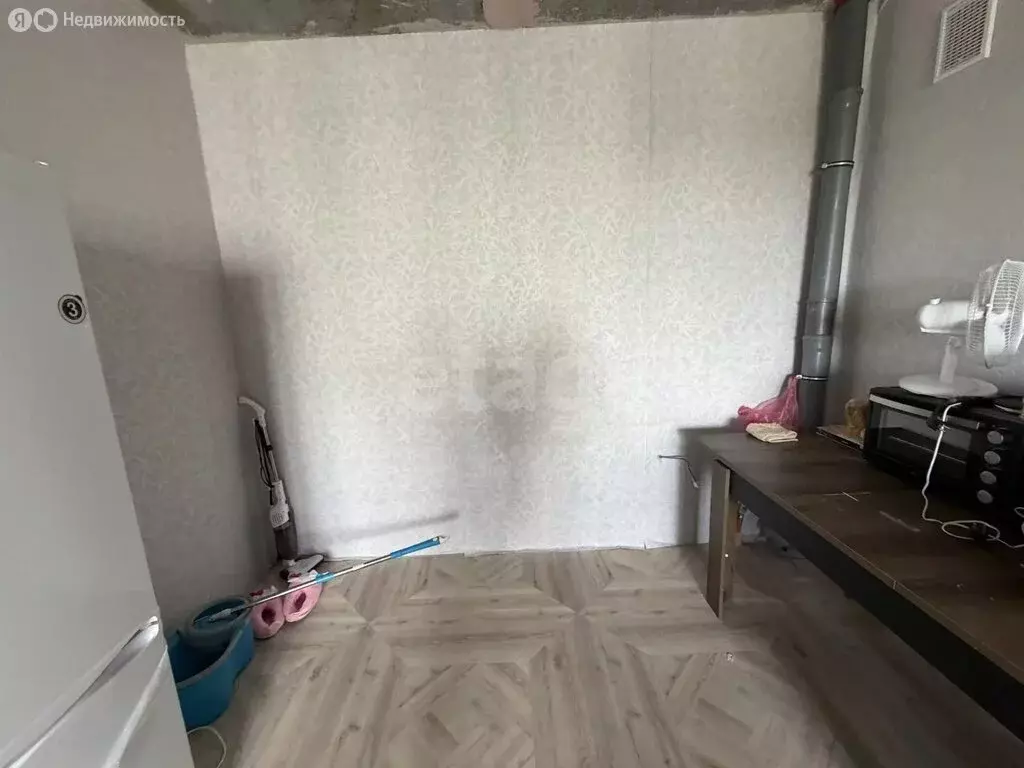 2-комнатная квартира: Ялуторовск, улица Свободы, 240 (57.3 м) - Фото 2