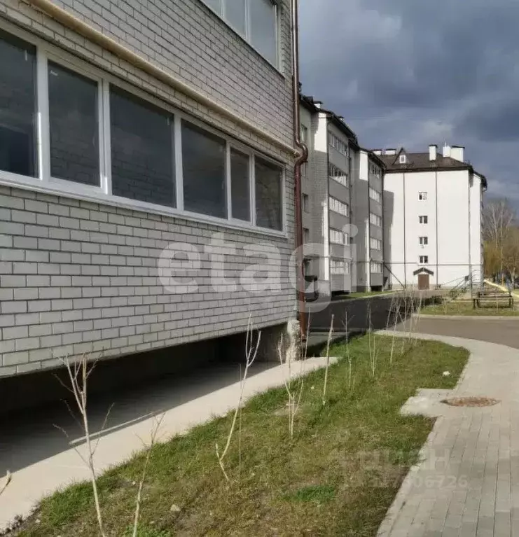 1-к кв. Брянская область, Унеча Первомайская ул., 11А (46.7 м) - Фото 0