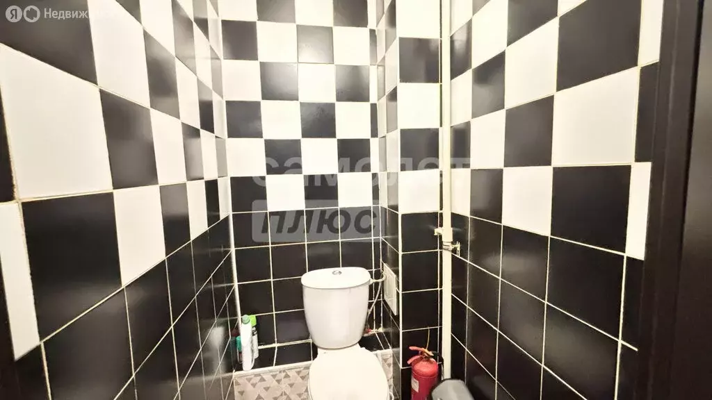 2-комнатная квартира: Омск, Верхнеднепровская улица, 275к3 (46 м) - Фото 2