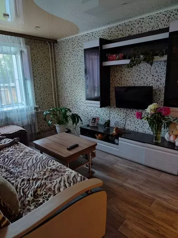 2-к кв. Новосибирская область, Искитимский район, Линево городское ... - Фото 0