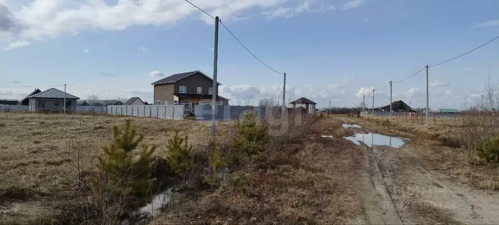 Участок в Тюменская область, Тюменский муниципальный округ, д. Якуши ... - Фото 1