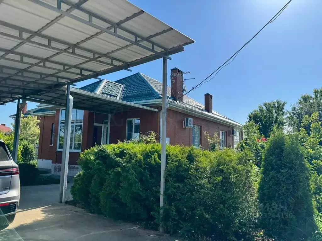 Дом в Краснодарский край, Динской район, с. Красносельское  (134 м) - Фото 1