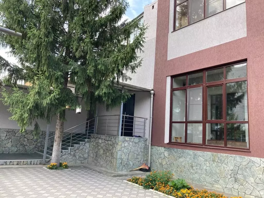 Дом в Новосибирская область, Бердск ул. Матросова, 57 (400 м) - Фото 1