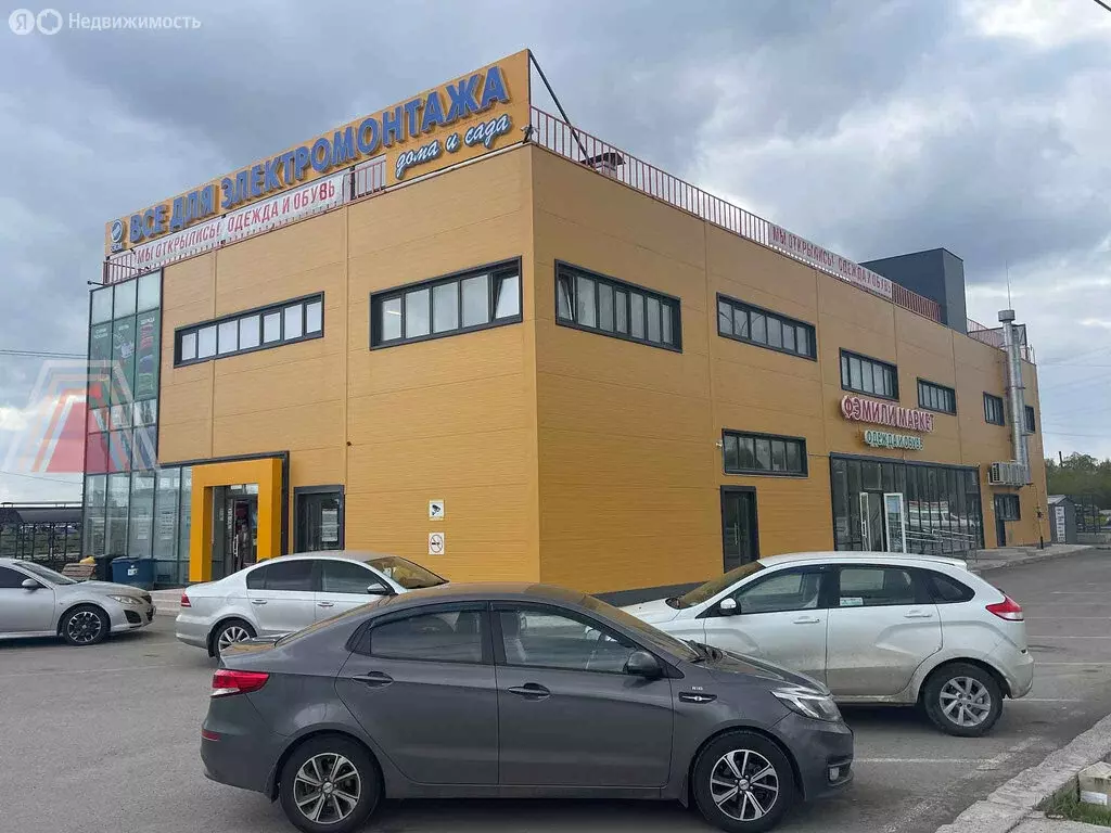 Торговая площадь (1130 м) - Фото 1