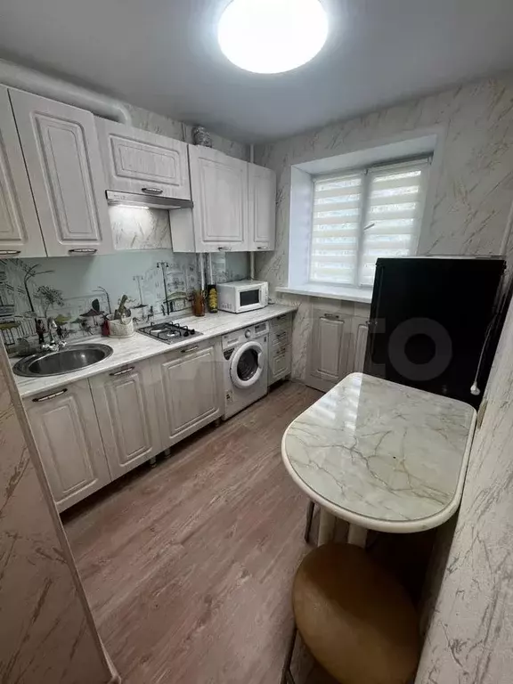 1-к. квартира, 30 м, 3/5 эт. - Фото 0