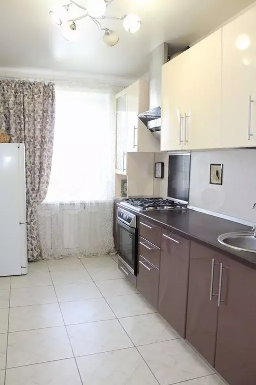 2-к. квартира, 59 м, 4/4 эт. - Фото 0