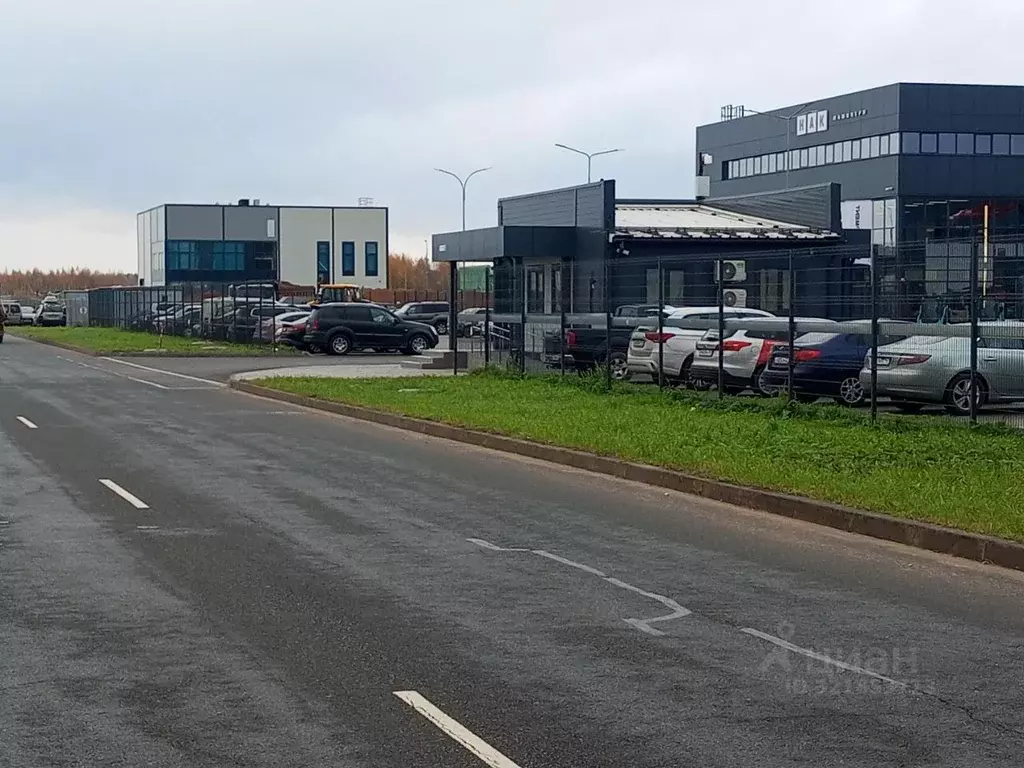 Склад в Санкт-Петербург, Санкт-Петербург, Петергоф ул. Новые Заводы, ... - Фото 1