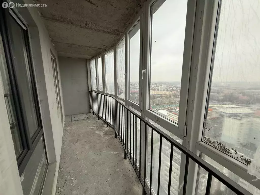 1-комнатная квартира: Калининград, улица Гайдара, 90 (48 м) - Фото 1