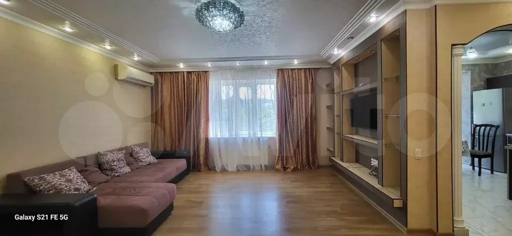 2-к. квартира, 69 м, 1/5 эт. - Фото 1