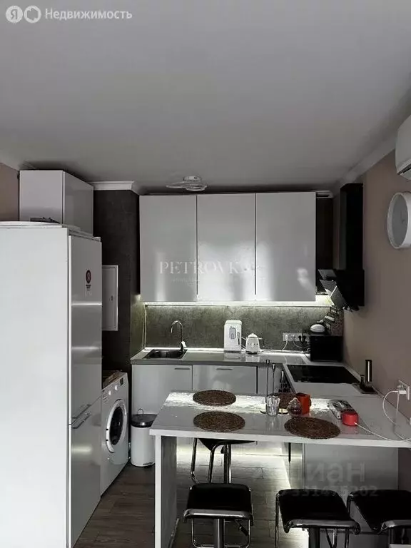 2-комнатная квартира: Красногорск, улица Липовой Рощи, 1к2 (42.5 м) - Фото 1