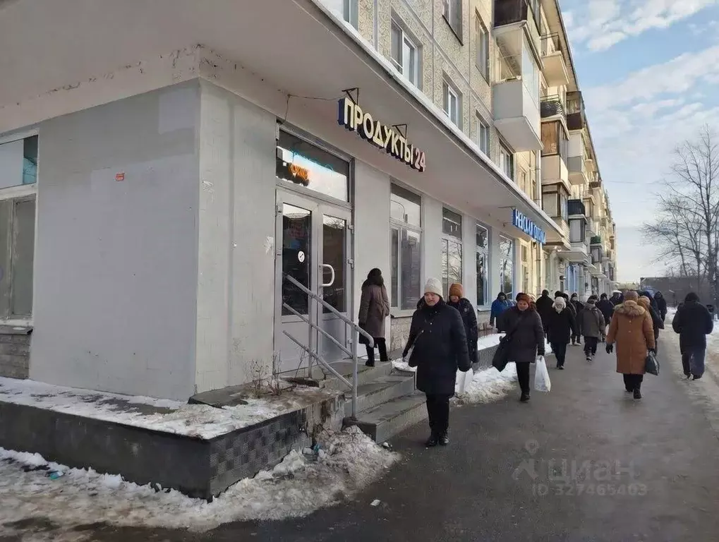 Торговая площадь в Санкт-Петербург ул. Ленсовета, 80 (71 м) - Фото 1