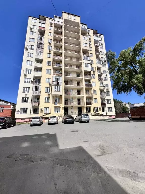 1-к кв. Дагестан, Махачкала ул. Юсупа Акаева, 21 (42.0 м) - Фото 0