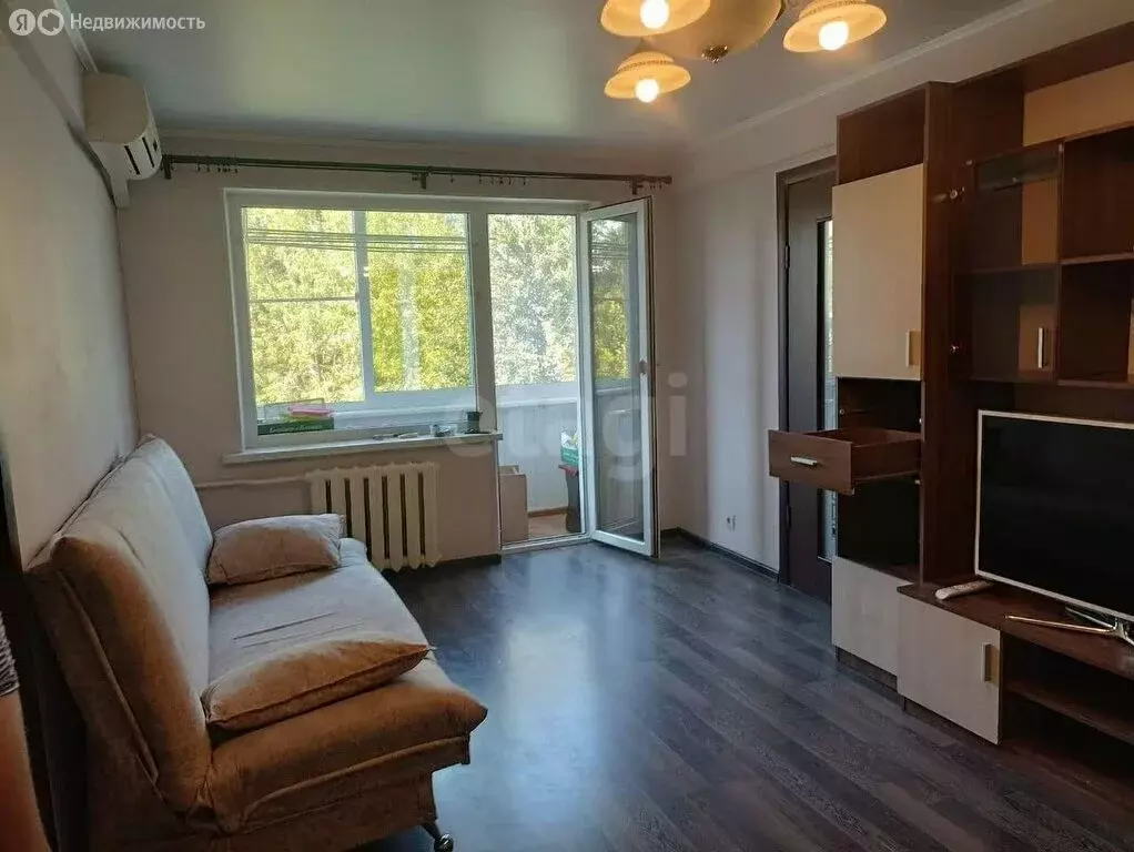 2-комнатная квартира: Калуга, улица Степана Разина, 43 (45.5 м) - Фото 0