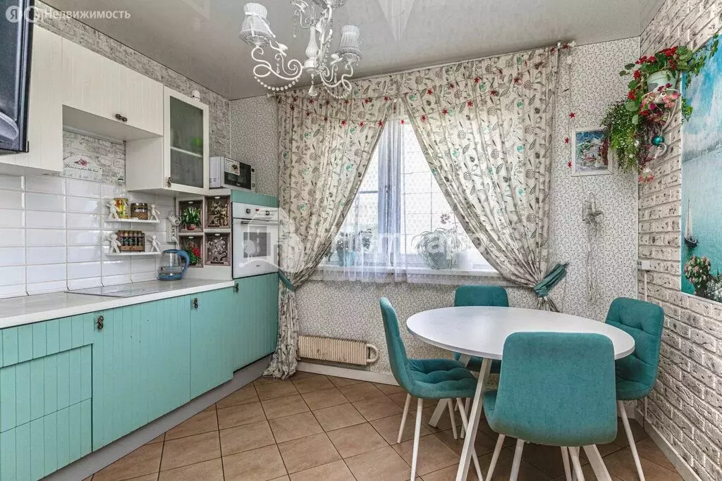 3-комнатная квартира: Москва, Зюзинская улица, 4к1 (74.2 м) - Фото 0