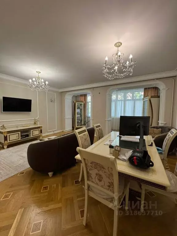 4-к кв. Дагестан, Махачкала ул. Ирчи Казака (150.0 м) - Фото 1