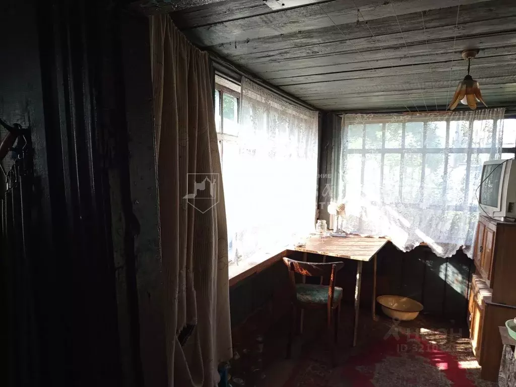 Дом в Кемеровская область, Ленинск-Кузнецкий ул. Глинки (27 м) - Фото 2