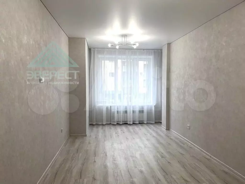 1-к. квартира, 42,6 м, 1/9 эт. - Фото 1