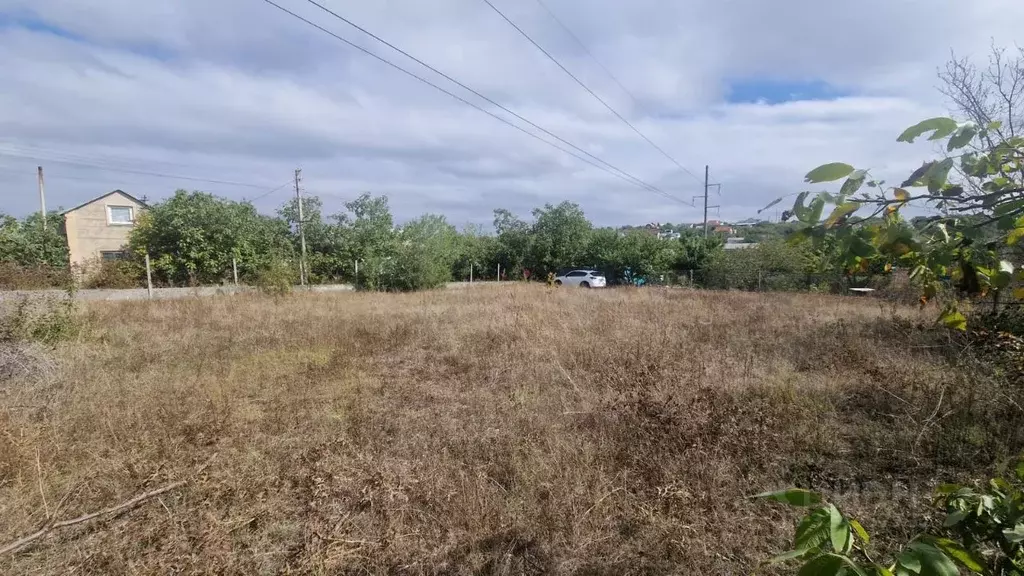 Участок в Крым, Симферопольский район, Трудовское с/пос, Живописное ... - Фото 1