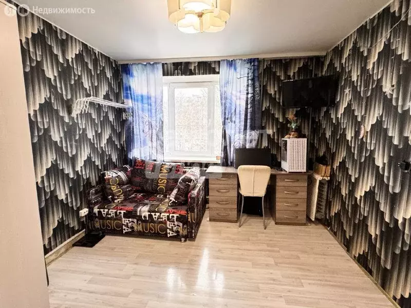 1к в 8-комнатной квартире (17.4 м) - Фото 1