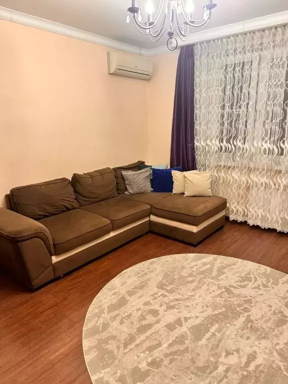 3-к кв. Москва ул. Декабристов, 32 (65.0 м) - Фото 0