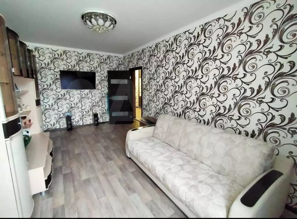 1-к. квартира, 43,5 м, 1/3 эт. - Фото 1