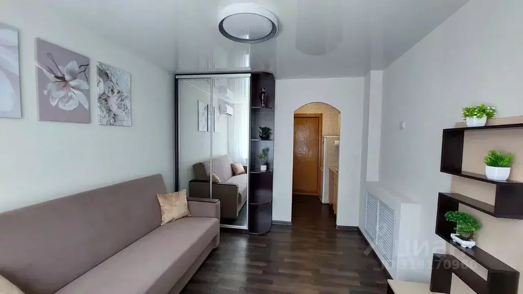 Студия Приморский край, Владивосток Некрасовская ул., 52 (18.0 м) - Фото 1