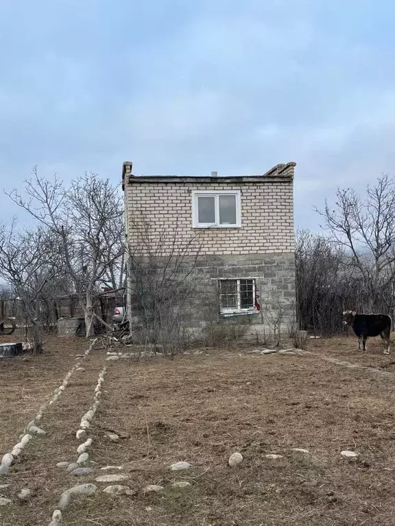 Дом в Карачаево-Черкесия, Карачаевский район, Правокубанский пгт ул. ... - Фото 2