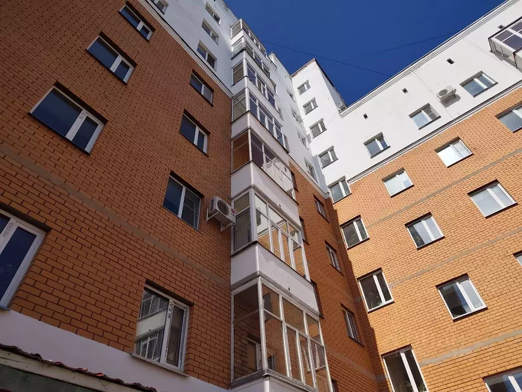 Свободной планировки кв. Коми, Сыктывкар Советская ул., 3 (105.0 м) - Фото 1