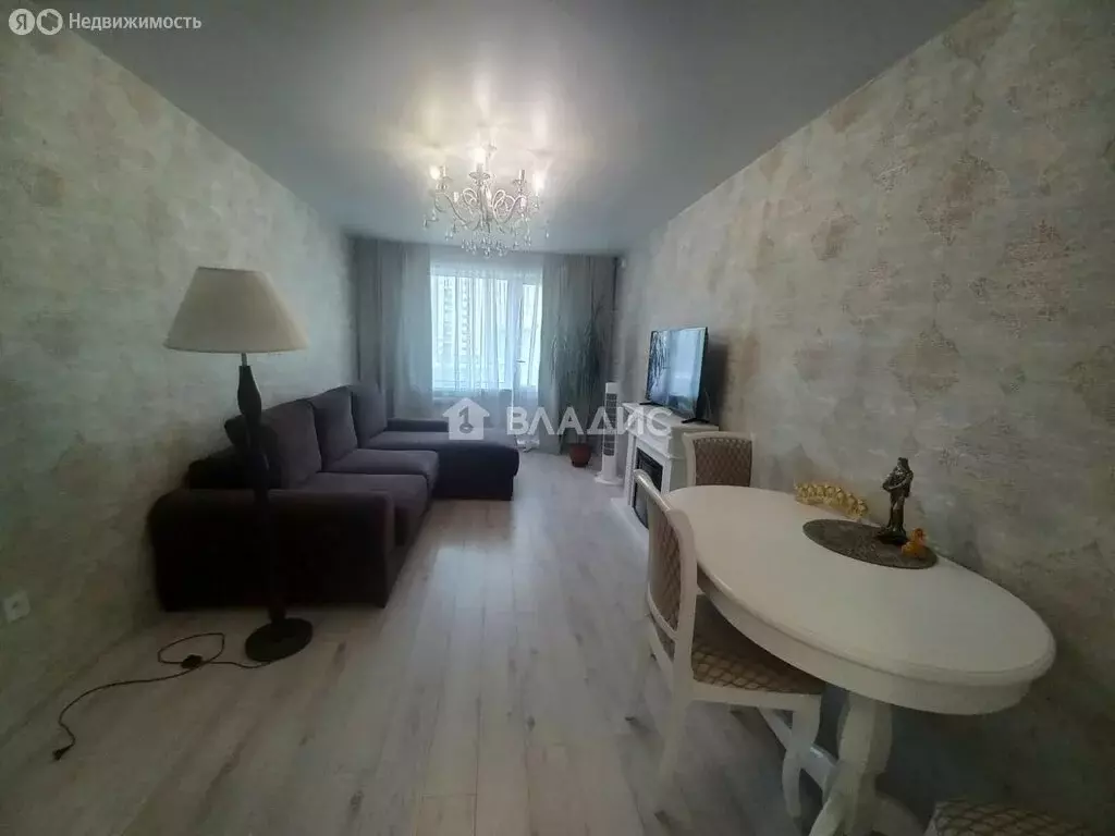 2-комнатная квартира: Ангарск, 18-й микрорайон, 7 (50 м) - Фото 0