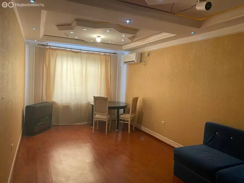 2-комнатная квартира: Дербент, улица Сальмана, 89А (60 м) - Фото 0