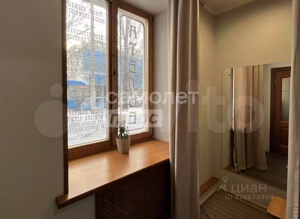 Торговая площадь в Кемеровская область, Кемерово просп. Ленина, 6 (59 ... - Фото 2