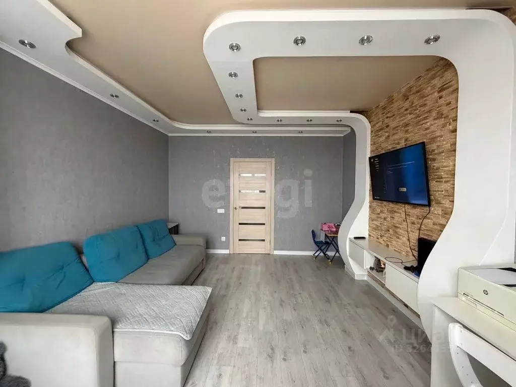 2-к кв. Крым, Симферополь ул. Камская (67.9 м) - Фото 2