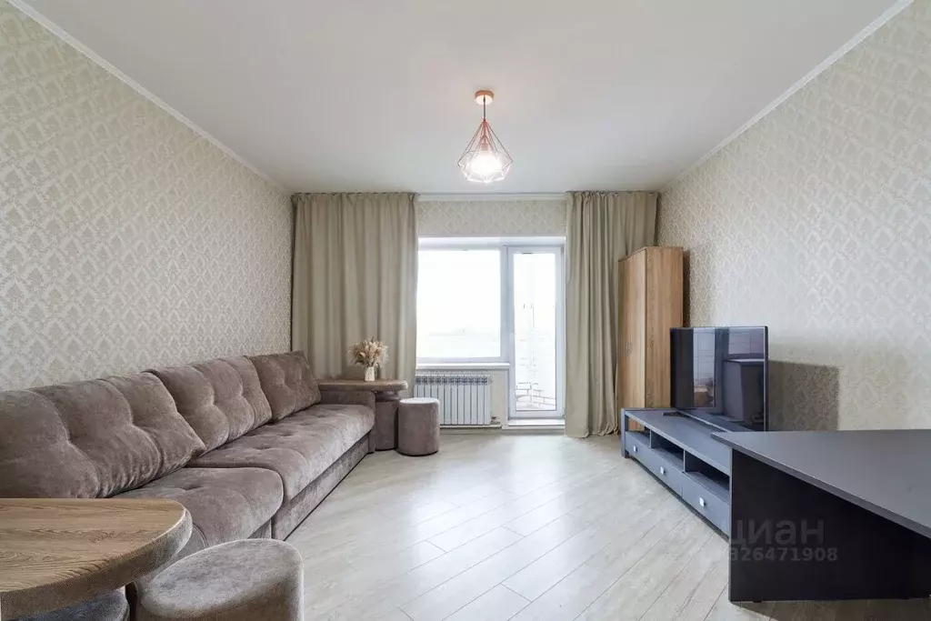 3-к кв. Челябинская область, Челябинск ул. Зальцмана, 18 (85.9 м) - Фото 1