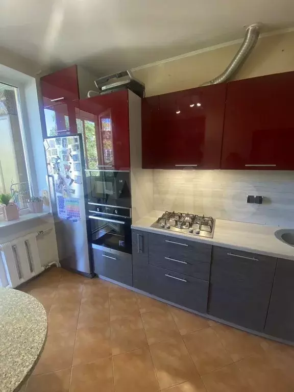 3-к. квартира, 80 м, 3/3 эт. - Фото 0