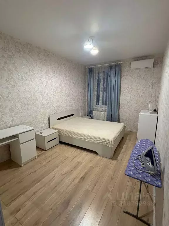 1-к кв. Крым, Симферополь просп. Александра Суворова (36.0 м) - Фото 0