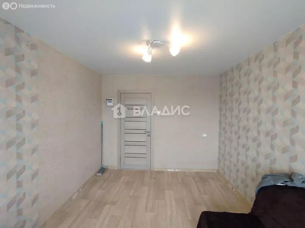1к в 4-комнатной квартире (13 м) - Фото 1
