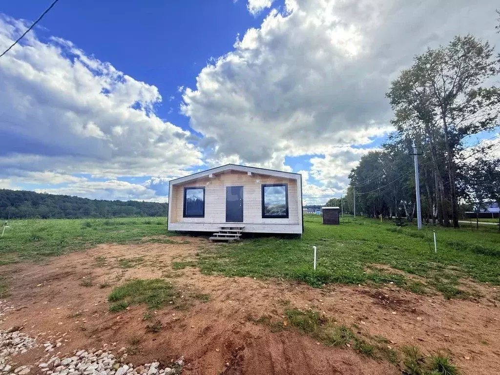 Дом в Калужская область, Калуга Шоссейная ул. (100 м) - Фото 1