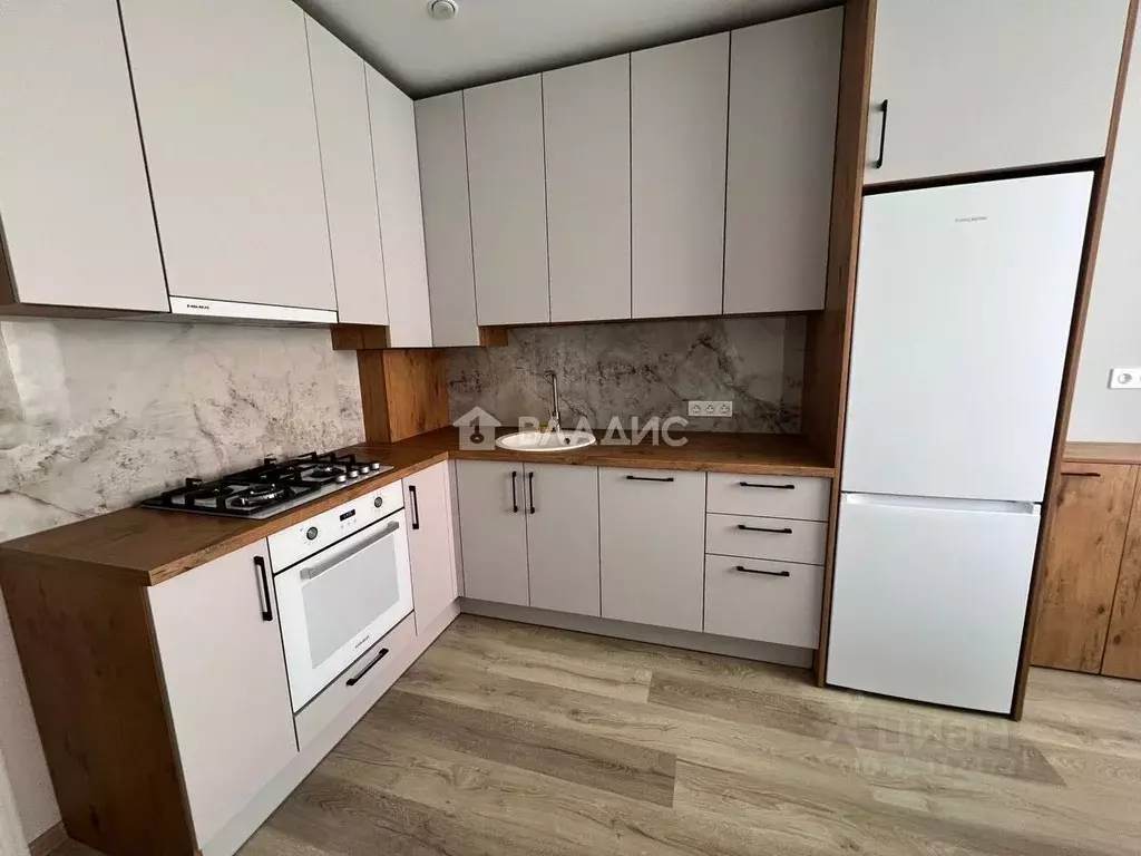 1-к кв. Калининградская область, Гурьевский муниципальный округ, пос. ... - Фото 1