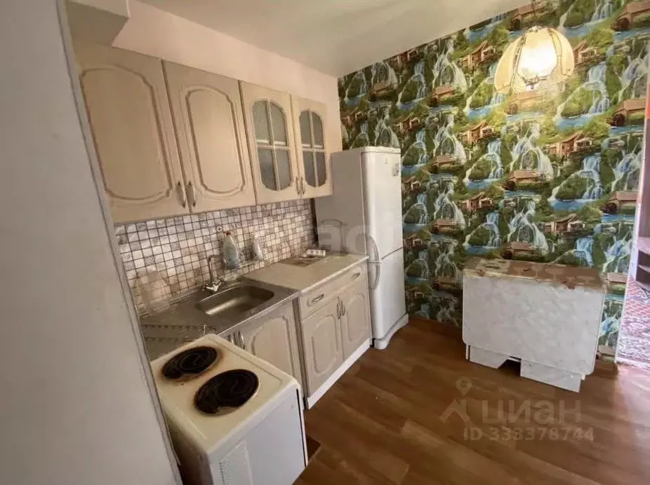 Комната Тюменская область, Тюмень Одесская ул., 18 (18.8 м) - Фото 1