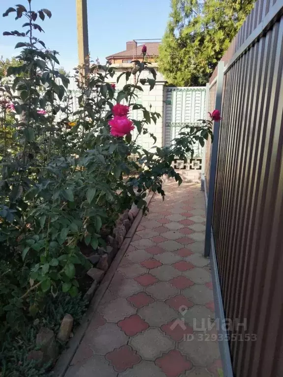 Дом в Ростовская область, Волгодонск В-21 кв-л,  (52 м) - Фото 2