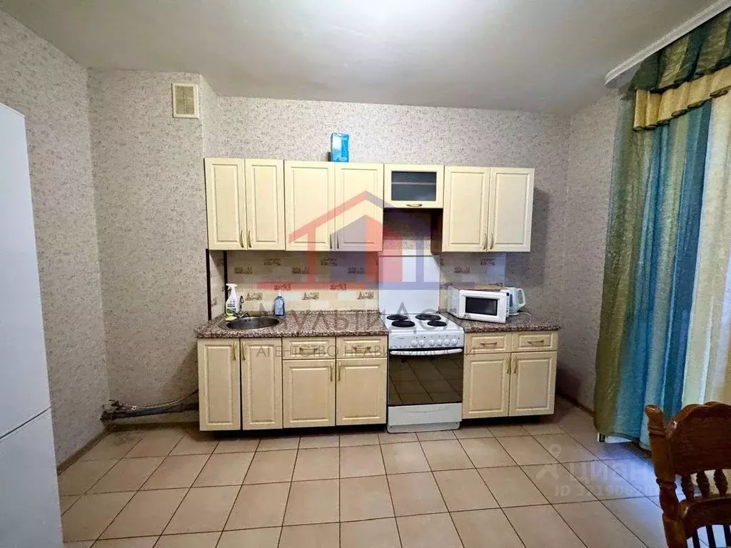 3-к кв. Белгородская область, Старый Оскол Степной мкр, 18 (94.9 м) - Фото 1