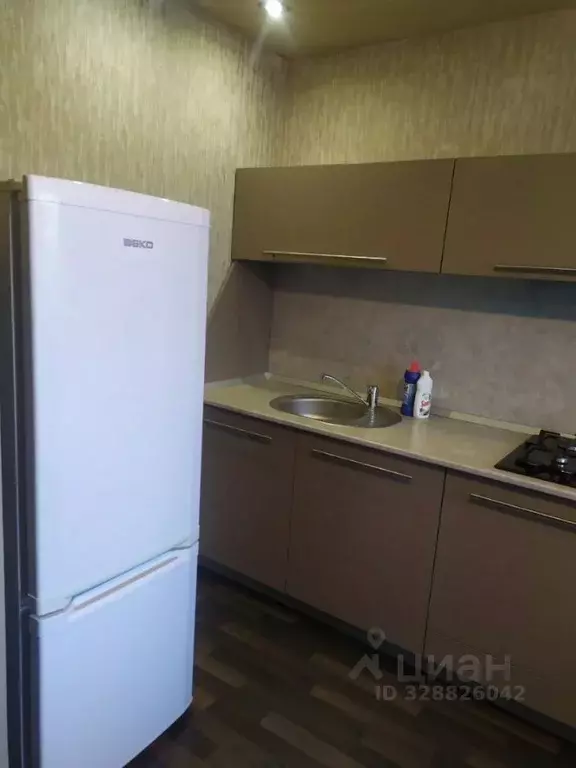 1-к кв. Омская область, Омск ул. Малиновского, 6 (34.0 м) - Фото 1