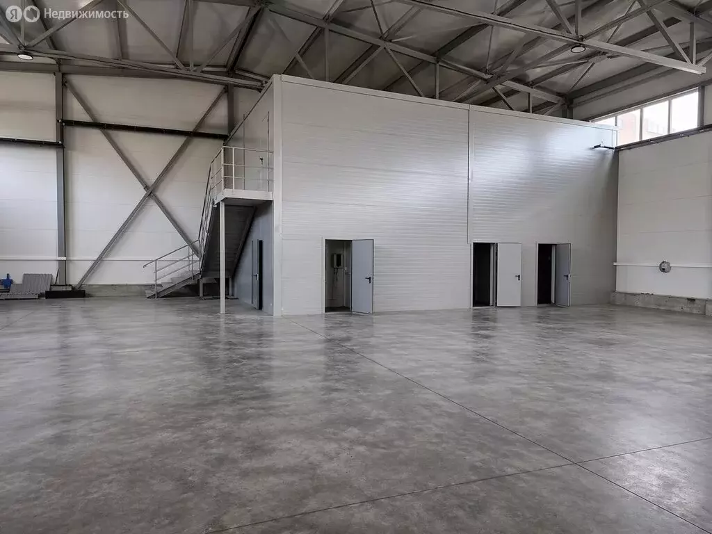 Склад (900 м) - Фото 2