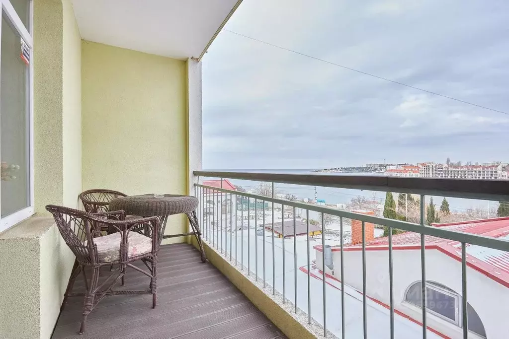 1-к кв. Севастополь ул. Пляж Омега, 4-5 (50.0 м) - Фото 2